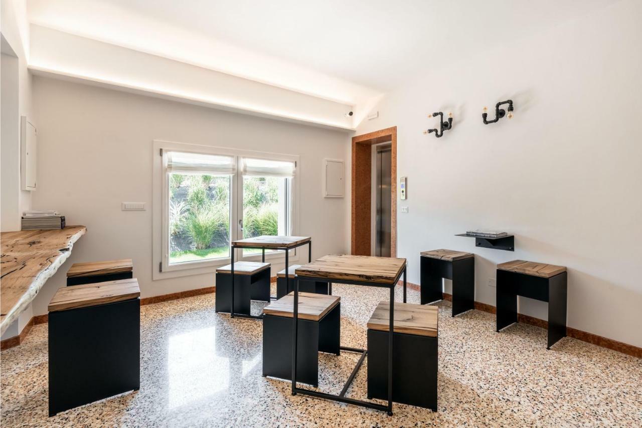 Sea Tower Torre Telemetrica Lido Di Venezia Hotel ภายนอก รูปภาพ